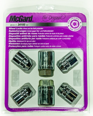 Секретки на колеса McGard с двумя ключами McGard для Hyundai Tucson (2004-2024) 34195 SU